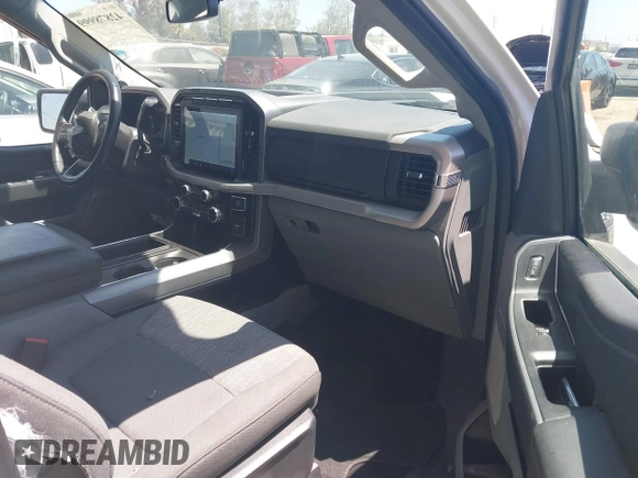 2022 Ford F-150 XL z VIN 1FTFW1ED7NFB06461, wystawiony jako IAAI lot #42878999 z przebiegiem 41 087 mil mil oraz . Historia ofert i sprzedaży dostępna na DreamBid. Obrazek 5.