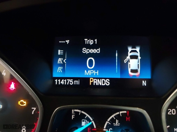 2017 Ford Escape SE with VIN 1FMCU9GDXHUA07522, listed as a IAAI auction lot 40875214 with 114,175 mi miles. Bid and sale history available at carsss.com. Image 16.