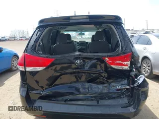 2014 Toyota Sienna LE AAS with VIN 5TDKK3DC6ES499478, listed as a IAAI auction lot 41918474 with 127,734 mi miles and . Bid and sale history available at carsss.com. Image 16.