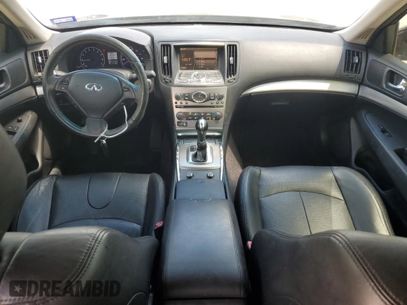 2011 Infiniti G25 Journey z VIN JN1DV6AP5BM831297, wystawiony jako Copart lot #55356125 z przebiegiem 241 663 mil mil oraz Czysty tytuł • Clean title. Historia ofert i sprzedaży dostępna na DreamBid. Obrazek 8.