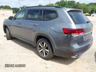 2021 Volkswagen Atlas SE with VIN 1V2DP2CA6MC500115, listed as a IAAI auction lot 42503213 with 49,898 mi miles and . Bid and sale history available at DreamBid. Image 3.