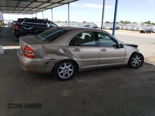 2002 Mercedes-Benz C 230/260/280/320 z VIN WDBRF61J12F232217, wystawiony jako Copart lot #58624275 z przebiegiem 90 495 mil mil oraz Szkoda całkowita • Salvage title. Historia ofert i sprzedaży dostępna na DreamBid. Obrazek 3.