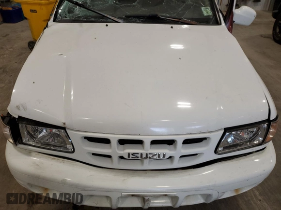 2001 Isuzu Rodeo S with VIN 4S2CK58W114324439, listed as a Copart auction lot 70426714 with Not Provided miles and Non Repairable. Bid and sale history available at DreamBid. Image 11.
