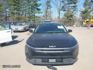 2025 Kia K4 LXS with VIN 3KPFT4DE1SE015969, listed as a IAAI auction lot 41792339 with 5,777 mi miles. Bid and sale history available at carsss.com. Image 12.