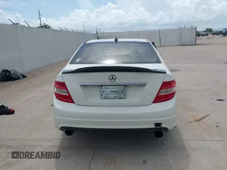 2009 Mercedes-Benz C 350 Sport with VIN WDDGF56XX9R062616, listed as a IAAI auction lot 42518928 with Not provided miles and . Bid and sale history available at DreamBid. Image 16.