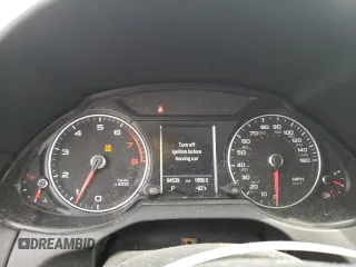 2017 Audi Q5 Premium Plus z VIN WA1L2AFP2HA019537, wystawiony jako Copart lot #54735665 z przebiegiem 84 539 mil mil oraz Szkoda całkowita • Salvage title. Historia ofert i sprzedaży dostępna na DreamBid. Obrazek 9.