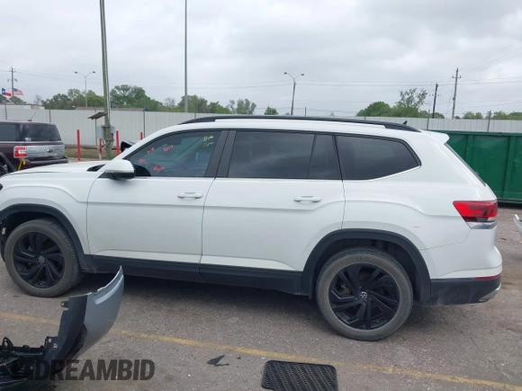 2022 Volkswagen Atlas SE с VIN 1V2WR2CA0NC515746, выставлен на аукционе IAAI как лот 41877524 с пробегом 50 921 миль миль и . История ставок и продаж доступна на DreamBid. Изображение 15.