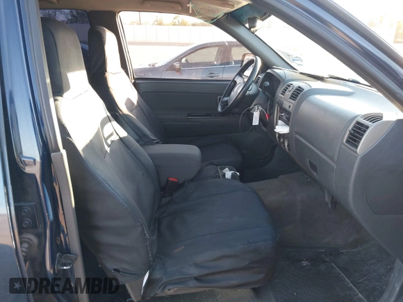 2004 Chevrolet Colorado 1SB LS Z85 with VIN 1GCDT136248215241, listed as a IAAI auction lot 41091680 with 246,095 mi miles. Bid and sale history available at carsss.com. Image 5.