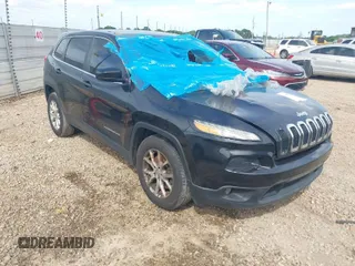 2016 Jeep Cherokee Latitude with VIN 1C4PJLCB3GW247899, listed as a IAAI auction lot 39693243 with 85,088 mi miles. Bid and sale history available at carsss.com. Image 1.