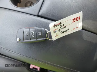 2009 Audi Q7 z VIN WA1AY74L29D001841, wystawiony jako IAAI lot #42286235 z przebiegiem 169 245 mil mil oraz . Historia ofert i sprzedaży dostępna na DreamBid. Obrazek 11.