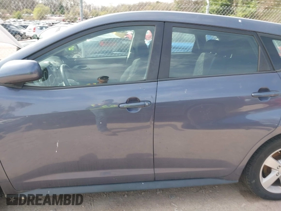2009 Pontiac Vibe 1SB with VIN 5Y2SP67039Z420051, listed as a IAAI auction lot 42159752 with 202,080 mi miles and . Bid and sale history available at DreamBid. Image 6.