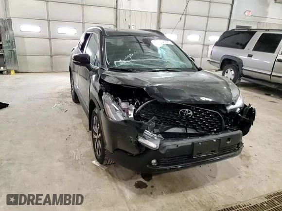 2025 Toyota Corolla Cross XLE с VIN 7MUDAABG0SV129473, выставлен на аукционе Copart как лот 52021975 с пробегом 9 748 миль миль и Списание • Salvage title. История ставок и продаж доступна на DreamBid. Изображение 12.
