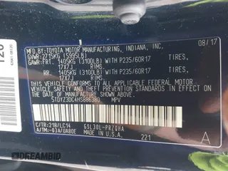2017 Toyota Sienna XLE Auto Access Seat with VIN 5TDYZ3DC4HS886380, listed as a IAAI auction lot 41819662 with 382,793 mi miles. Bid and sale history available at carsss.com. Image 9.