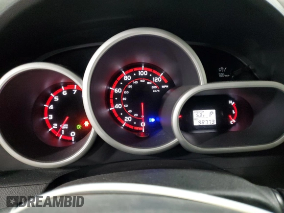 2010 Toyota Matrix z VIN 2T1KU4EE0AC309208, wystawiony jako Copart lot #53392535 z przebiegiem 98 773 mil mil oraz Czysty tytuł • Clean title. Historia ofert i sprzedaży dostępna na DreamBid. Obrazek 9.
