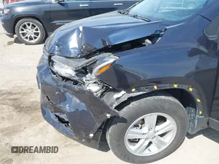 2022 Chevrolet Trax LT with VIN KL7CJPSM7NB568709, listed as a IAAI auction lot 42061802 with 28,995 mi miles and . Bid and sale history available at DreamBid. Image 6.