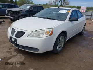 2008 Pontiac G6 with VIN 1G2ZG57B984161415, listed as a IAAI auction lot 42018240 with 170,047 mi miles and . Bid and sale history available at DreamBid. Image 2.