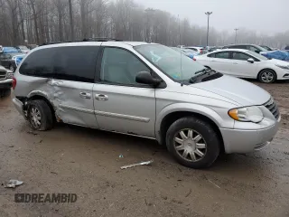 2006 Chrysler Town & Country LWB Touring with VIN 2A4GP54L46R910450, listed as a Copart auction lot 83063774 with 209,928 mi miles and Salvage Title. Bid and sale history available at carsss.com. Image 4.