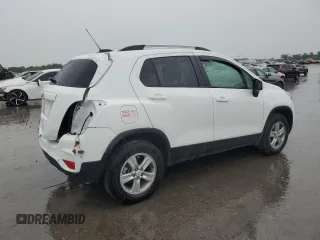 2022 Chevrolet Trax LT with VIN KL7CJPSM2NB548061, listed as a Copart auction lot 60250645 with 82,767 mi miles and Salvage title. Bid and sale history available at DreamBid. Image 3.