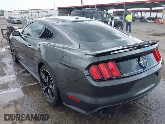 2016 Ford Mustang GT z VIN 1FA6P8CF4G5264863, wystawiony jako IAAI lot #42078115 z przebiegiem 95 889 mil mil oraz . Historia ofert i sprzedaży dostępna na DreamBid. Obrazek 3.