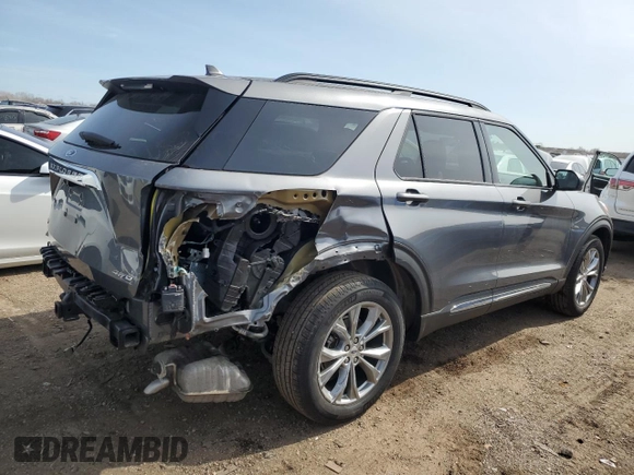 2022 Ford Explorer XLT with VIN 1FMSK8DH1NGB72503, listed as a Copart auction lot 51322615 with 24,650 mi miles and Salvage Title. Bid and sale history available at DreamBid. Image 3.