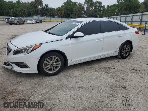 2015 Hyundai Sonata 2.4L SE with VIN 5NPE24AF2FH230306, listed as a Copart auction lot 52540215 with 132,691 mi miles and Salvage Title. Bid and sale history available at carsss.com. Image 1.