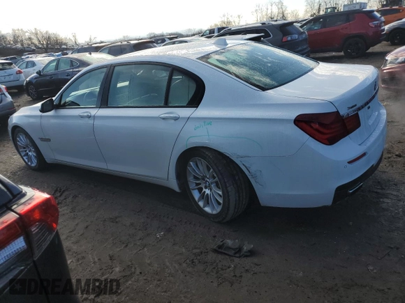2015 BMW 7 Series 740Li xDrive with VIN WBAYF4C58FGS99427, listed as a Copart auction lot 84991474 with 83,008 mi miles and Salvage Title. Bid and sale history available at carsss.com. Image 2.