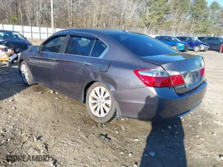 2015 Honda Accord Sedan EX-L with VIN 1HGCR2F83FA017990, listed as a IAAI auction lot 41814418 with 140,887 mi miles. Bid and sale history available at carsss.com. Image 3.