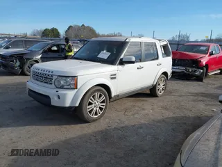 2013 Land Rover LR4 z VIN SALAB2D45DA686228, wystawiony jako IAAI lot #41368323 z przebiegiem 182 098 mil mil oraz . Historia ofert i sprzedaży dostępna na DreamBid. Obrazek 2.