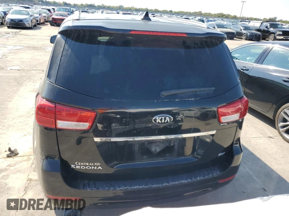 2017 Kia Sedona SX with VIN KNDMC5C10H6343877, listed as a Copart auction lot 78123984 with 103,543 mi miles and Clean Title. Bid and sale history available at carsss.com. Image 6.