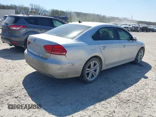 2013 Volkswagen Passat SE with VIN 1VWBN7A39DC078905, listed as a IAAI auction lot 42064537 with 185,853 mi miles and . Bid and sale history available at DreamBid. Image 4.