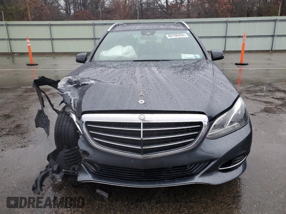 2016 Mercedes-Benz E-Class E 350 Luxury with VIN WDDHH8JB0GB271607, listed as a Copart auction lot 84196424 with 0 mi miles and Salvage Title. Bid and sale history available at carsss.com. Image 5.