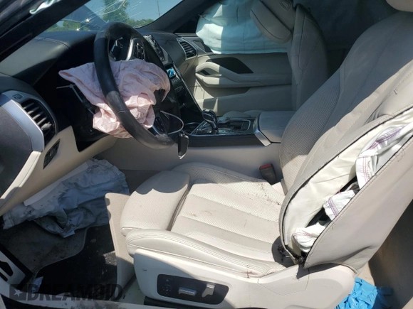 2020 BMW 8 Series 840i with VIN WBAAE2C02LCE41189, listed as a Copart auction lot 37305074 with 0 mi miles and Salvage Title. Bid and sale history available at carsss.com. Image 7.