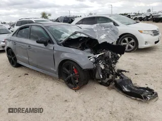 2018 Audi RS 3 z VIN WUABWGFF0J1908216, wystawiony jako Copart lot #46497824 z przebiegiem 36 020 mil mil oraz . Historia ofert i sprzedaży dostępna na DreamBid. Obrazek 4.
