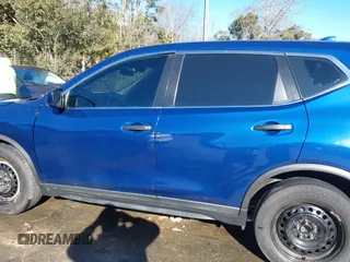 2018 Nissan Rogue S with VIN KNMAT2MT3JP531214, listed as a IAAI auction lot 41305056 with 157,310 mi miles. Bid and sale history available at carsss.com. Image 15.