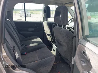 2002 Chevrolet Tracker ZR2 z VIN 2CNBJ734526932987, wystawiony jako IAAI lot #42289740 z przebiegiem 92 862 mil mil oraz . Historia ofert i sprzedaży dostępna na DreamBid. Obrazek 8.