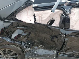 2023 Chevrolet Equinox RS z VIN 3GNAXWEG0PL131877, wystawiony jako Copart lot #58367675 z przebiegiem 27 473 mil mil oraz Szkoda całkowita • Salvage title. Historia ofert i sprzedaży dostępna na DreamBid. Obrazek 10.