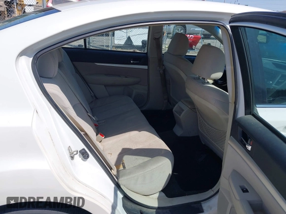 2013 Subaru Legacy Premium z VIN 4S3BMCC6XD3029329, wystawiony jako IAAI lot #42028367 z przebiegiem 210 139 mil mil oraz . Historia ofert i sprzedaży dostępna na DreamBid. Obrazek 8.