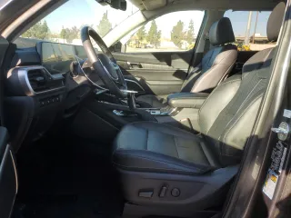 2024 Kia Telluride EX with VIN 5XYP34GC5RG475017, listed as a Copart auction lot 46748665 with 9,087 mi miles and Salvage Title. Bid and sale history available at DreamBid. Image 7.