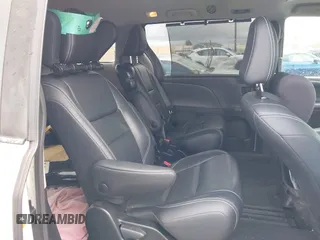 2018 Toyota Sienna SE with VIN 5TDXZ3DC5JS943512, listed as a IAAI auction lot 41786389 with 81,280 mi miles and . Bid and sale history available at DreamBid. Image 8.