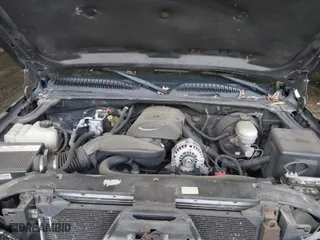 2005 Chevrolet Silverado 1500 LS with VIN 2GCEC19V151298149, listed as a IAAI auction lot 41904701 with 260,054 mi miles. Bid and sale history available at carsss.com. Image 10.