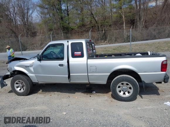 2005 Ford Ranger XL with VIN 1FTZR15E45PA56514, listed as a IAAI auction lot 41794514 with 201,913 mi miles. Bid and sale history available at carsss.com. Image 14.