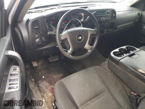 2011 Chevrolet Silverado 1500 LT with VIN 3GCPKSE35BG298230, listed as a Copart auction lot 53154235 with 371,347 mi miles and Salvage Title. Bid and sale history available at DreamBid. Image 8.