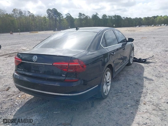 2017 Volkswagen Passat 1.8T SE w/Technology with VIN 1VWGT7A37HC067306, listed as a IAAI auction lot 41946439 with 68,889 mi miles. Bid and sale history available at carsss.com. Image 4.