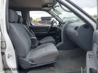 2002 Nissan Frontier 2WD SE with VIN 1N6ED29X82C347029, listed as a IAAI auction lot 41871703 with 275,909 mi miles. Bid and sale history available at carsss.com. Image 5.