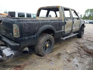 2006 Ford Super Duty F-250 XL with VIN 1FTSW21P16EB89042, listed as a IAAI auction lot 41226212 with 1 mi miles. Bid and sale history available at carsss.com. Image 4.