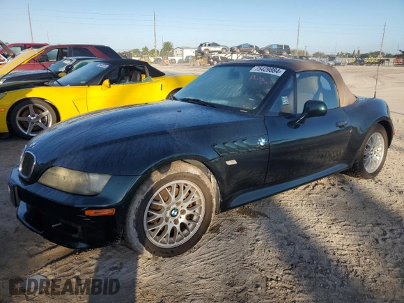 2000 BMW Z3 2.5L with VIN 4USCH9342YLG03581, listed as a Copart auction lot 75429884 with 122,439 mi miles and Salvage Title. Bid and sale history available at carsss.com. Image 1.