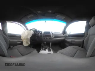 2006 Toyota Tacoma z VIN 5TELU42N76Z259191, wystawiony jako IAAI lot #41344389 z przebiegiem Nie podano mil oraz . Historia ofert i sprzedaży dostępna na DreamBid. Obrazek 17.