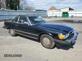 1988 Mercedes-Benz 560 Series 560SL with VIN WDBBA48D0JA085307, listed as a Copart auction lot 51533115 with 83,302 mi miles and Salvage Title. Bid and sale history available at carsss.com. Image 4.