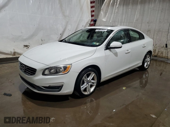 2015 Volvo S60 T5 Drive-E Premier with VIN YV126MFK4F1348663, listed as a Copart auction lot 49126455 with 113,386 mi miles and Clean Title. Bid and sale history available at carsss.com. Image 1.