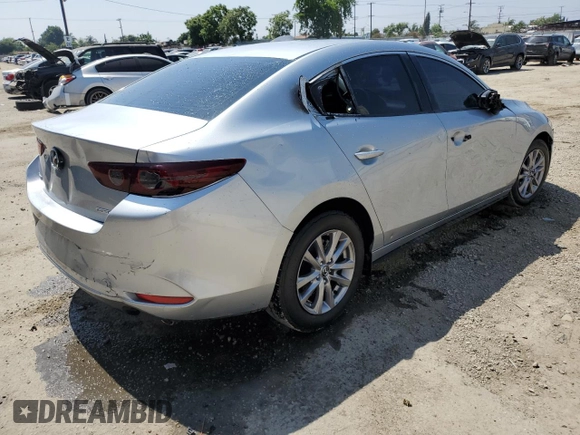 2019 Mazda 3 with VIN 3MZBPABL8KM112754, listed as a Copart auction lot 60616045 with 77,292 mi miles and Clean title. Bid and sale history available at DreamBid. Image 3.
